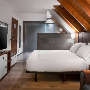 Chambre Supérieure Lit King-Size